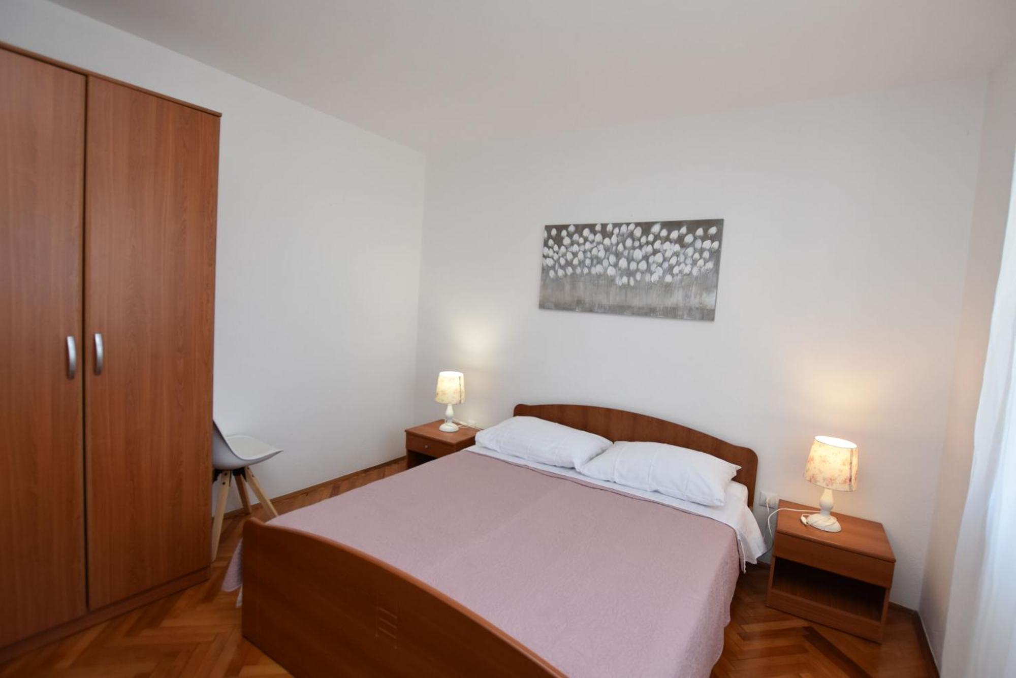 Apartments Guzela プリモシュテン 部屋 写真