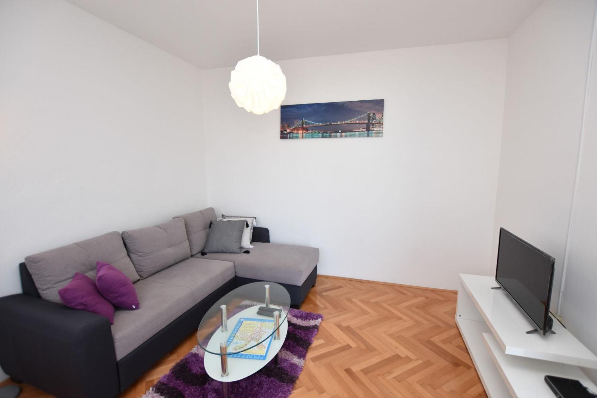 Apartments Guzela プリモシュテン 部屋 写真