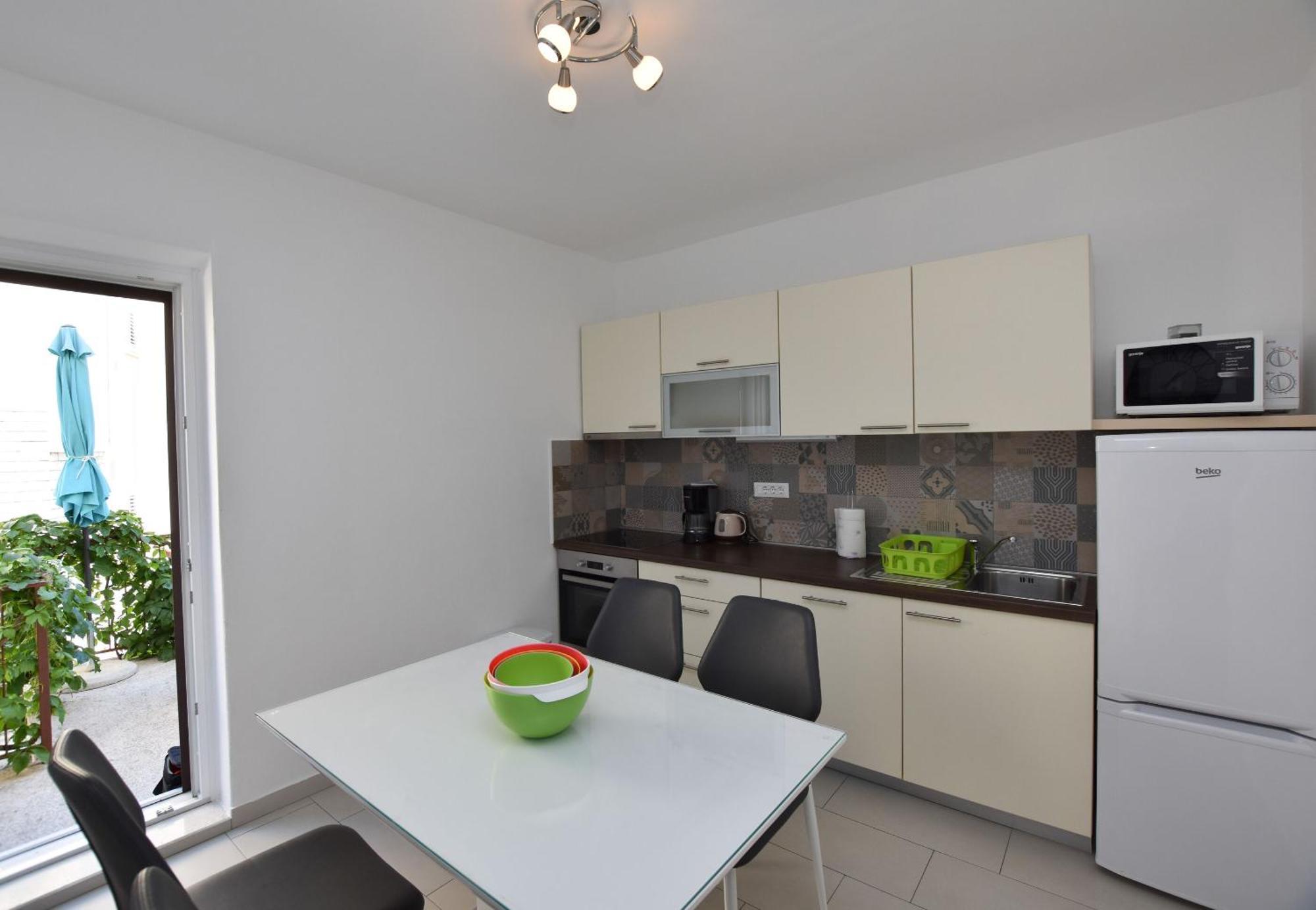 Apartments Guzela プリモシュテン 部屋 写真